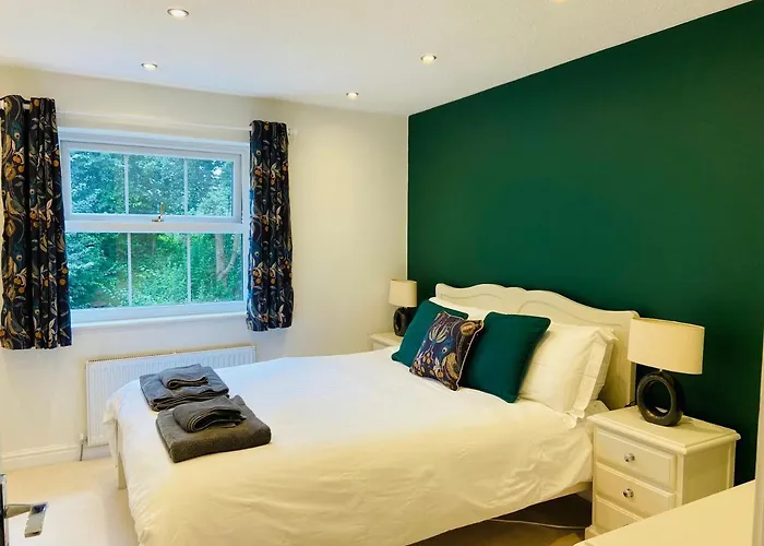 Luxurious 2 Bed House 10 Minute Walk From York Station