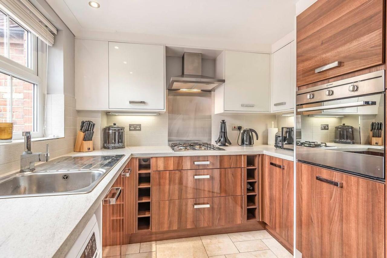 Casa de férias Luxurious 2 Bed House 10 Minute Walk From Station York